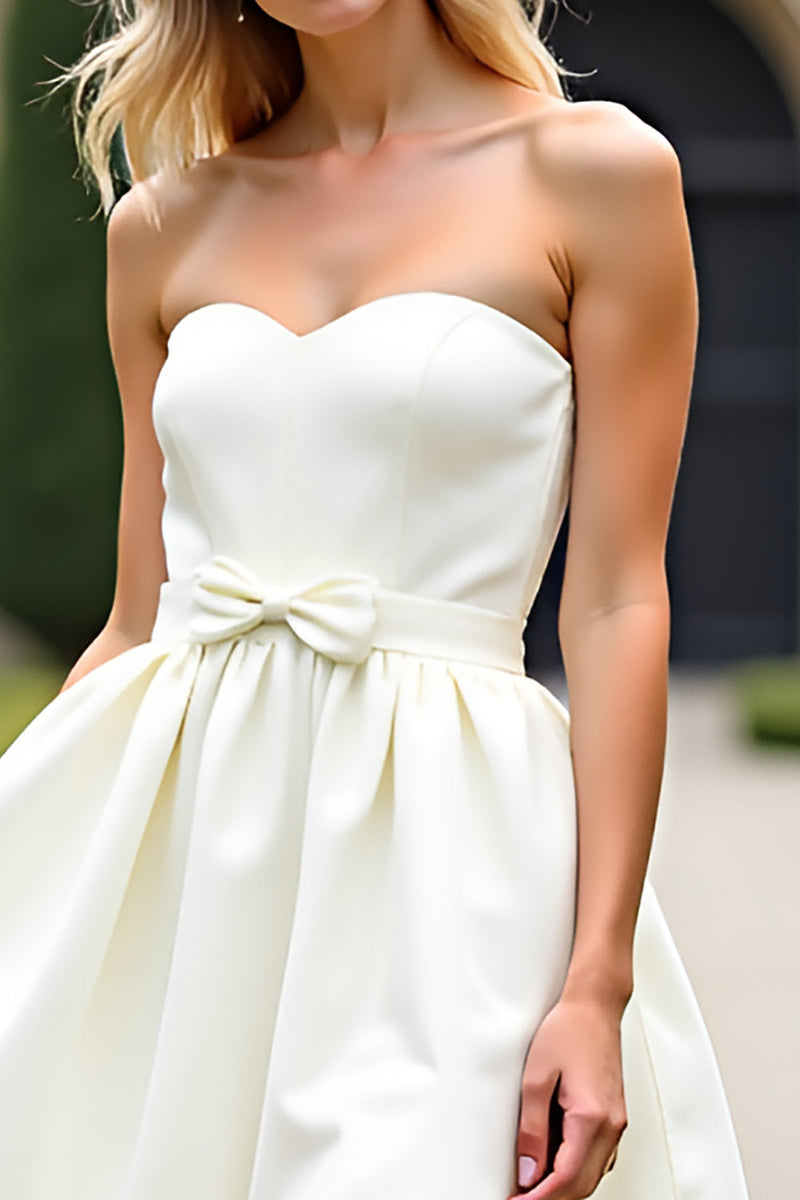 Load image into Gallery viewer, Ivory Sweetheart Ruched Short Little White Dress with Bowknot