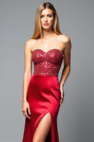 Load image into Gallery viewer, Sparkly Red Sweetheart Sheath Long Prom Dress with Slit