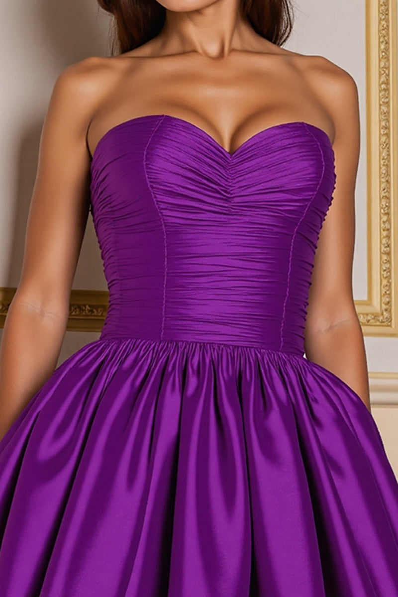 Load image into Gallery viewer, Dark Purple Ruched Sweetheart Short Satin Homecoming Dress