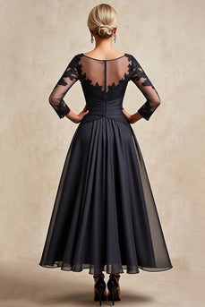 Black A Line Chiffon Boat Neck Long Mother of the Bride Dress with Lace