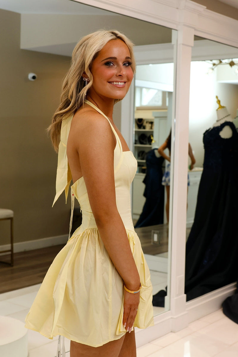 Load image into Gallery viewer, Simple Yellow A Line Halter Short Homecoming Dress