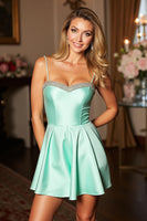 Load image into Gallery viewer, Sparkly Green Spaghetti Straps Short Satin Homecoming Dress wiith Beading