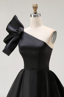 Load image into Gallery viewer, Black Satin A Line Short Homecoming Dress with Ruffles