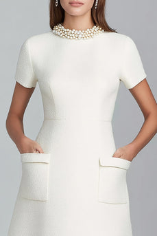 Ivory Tweed Pearls Round Neck Short Homecoming Outfits with Pockets