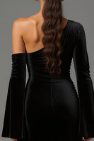 Load image into Gallery viewer, Black Velvet One Shoulder Long Sleeves Holiday Party Dress