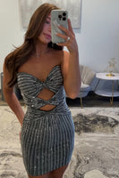 Load image into Gallery viewer, Sparkly Black Bodycon Beaded Strapless Short Homecoming Dress