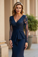 Load image into Gallery viewer, Navy Mermaid V-Neck Ruched Long Mother of the Bride Dress with Appliques