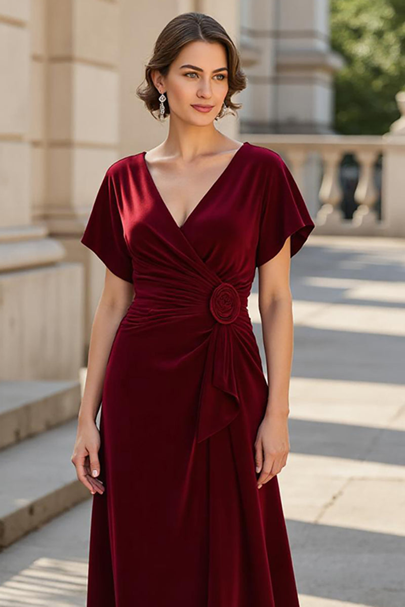 Load image into Gallery viewer, A Line Burgundy Satin V-Neck Ruched Mother of the Bride Dress