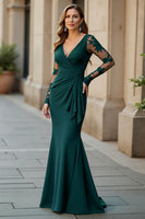 Load image into Gallery viewer, Black Mermaid Ruffled V-Neck Long Mother of the Bride Dress with Lace
