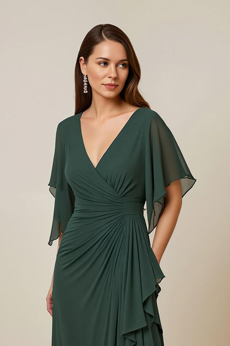 Load image into Gallery viewer, Dark Green Chiffon Sheath Ruched Long Mother of the Bride Dress with Ruffles
