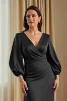 Load image into Gallery viewer, Pine Satin Mermaid V-Neck Long Mother of the Bride Dress with Sleeves