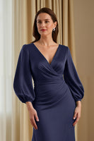 Load image into Gallery viewer, Pine Satin Mermaid V-Neck Long Mother of the Bride Dress with Sleeves