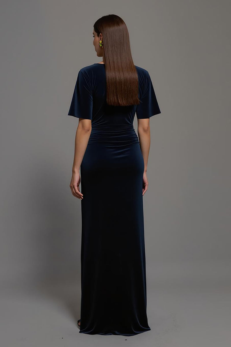 Load image into Gallery viewer, Navy Velvet Sheath Bateau Neck Long Formal Dress with Slit
