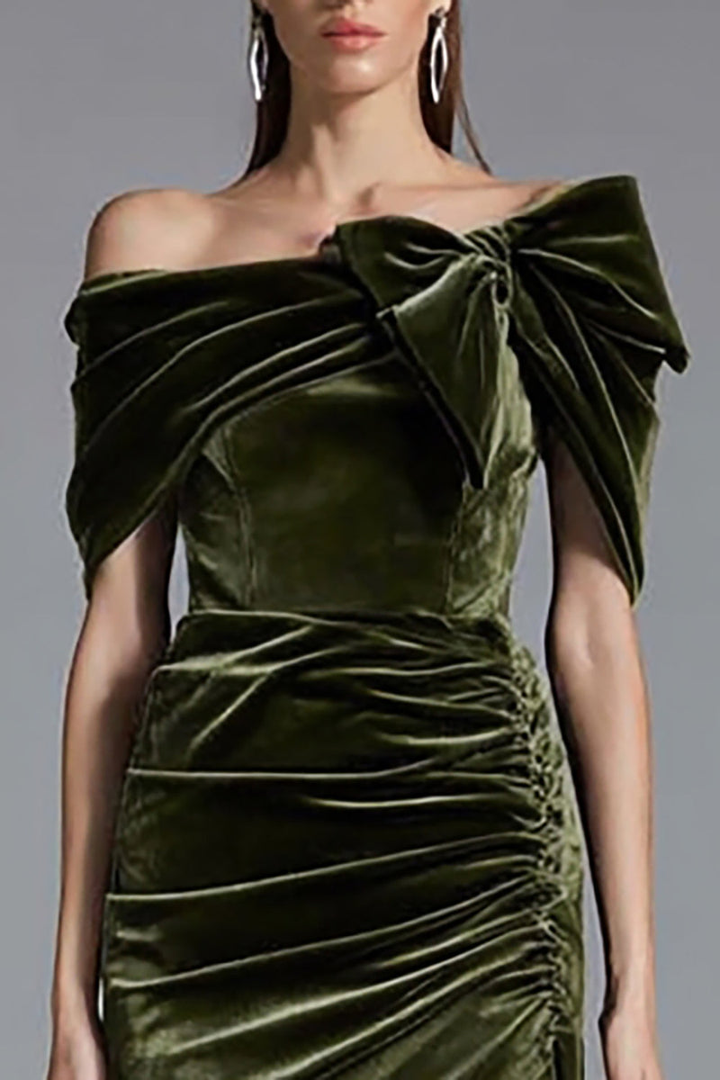 Load image into Gallery viewer, Olive Velvet Off the Shoulder Sheath Long Holiday Party Dress with Bow