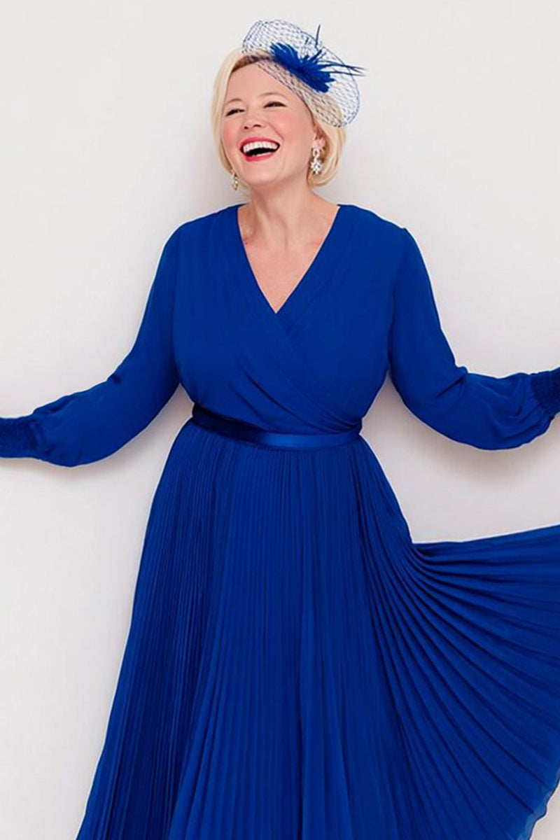 Load image into Gallery viewer, Dark Blue A Line Pleated V-Neck Long Sleeves Mother of the Bride Dress