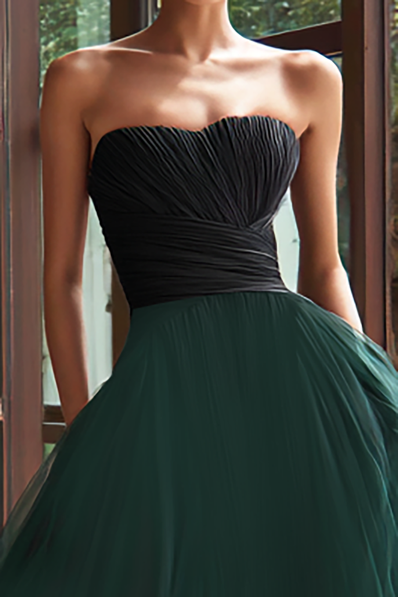 Load image into Gallery viewer, Black and Green Tulle A Line Strapless Long Formal Dress with Ruffles