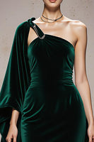 Load image into Gallery viewer, Dark Green Mermaid Ruched Velvet Long Formal Dress with Side Cape