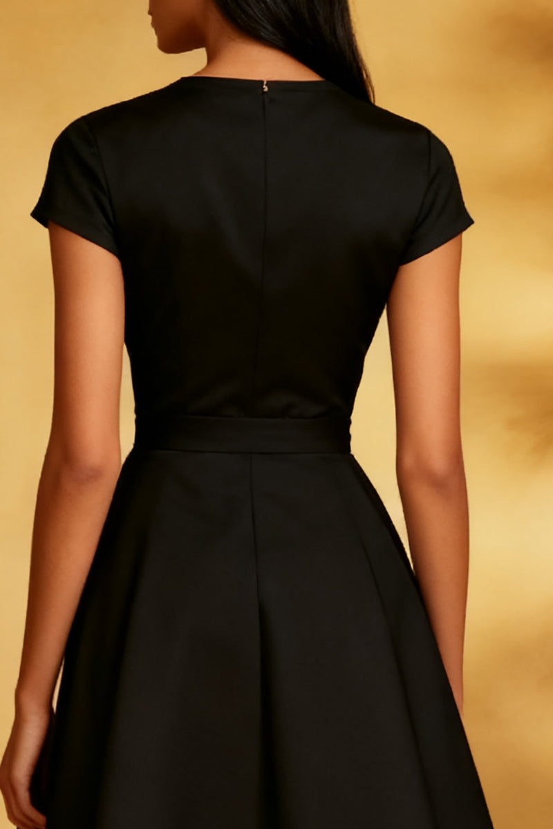Load image into Gallery viewer, Black Round Neck A Line Short Cocktail Dress with Sleeves