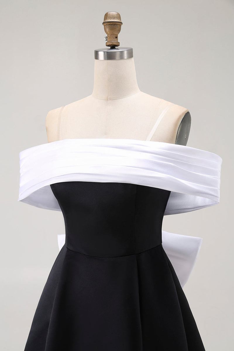 Load image into Gallery viewer, Black A Line Off the Shoulder Short Homecoming Dress with Bow