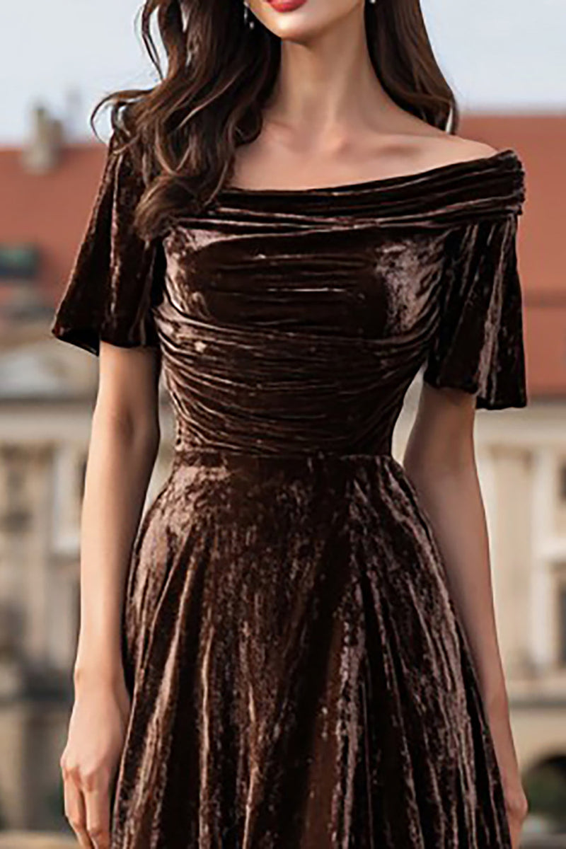 Load image into Gallery viewer, Brown Velvet Boat Neck Long Holiday Party Dress