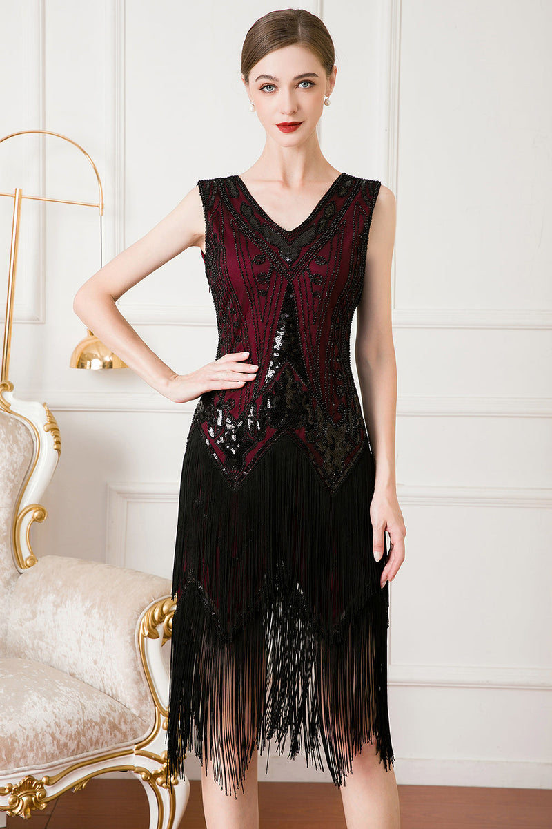 Load image into Gallery viewer, Sparkly Black and Gold V-Neck Sequins 1920s Dress with Fringes