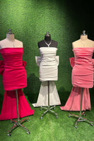 Load image into Gallery viewer, White Strapless Bodycon Homecoming Dress with Bow