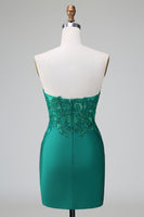 Load image into Gallery viewer, Dark Green Strapless Bodycon Satin Homecoming Dress mit Appliques