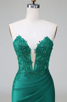 Load image into Gallery viewer, Dark Green Strapless Bodycon Satin Homecoming Dress mit Appliques