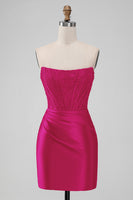 Load image into Gallery viewer, Red Bateau Neck Strapsless Corset Ruched Homecoming Dress