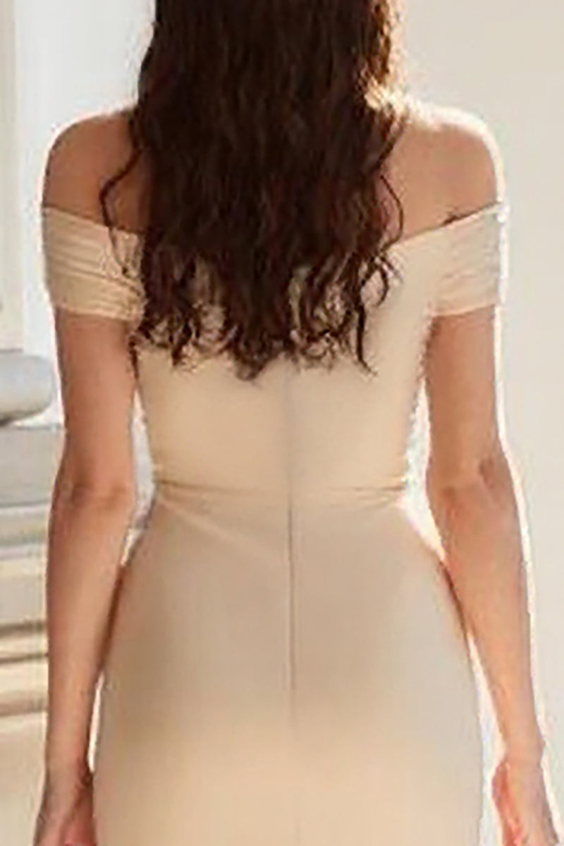 Load image into Gallery viewer, Elegant Champagne Mermaid Off The Shoulder Mother of the Bride Dress with Lace