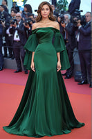 Load image into Gallery viewer, Queendancer Women Green Satin Long Formal Dress Mermaid Ruched Off the Shoulder Sweep Train Red Carpet Dress