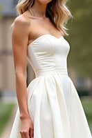 Load image into Gallery viewer, Strapless A Line Little White Dress