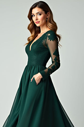 V-Neck Pine Appliqued Prom Dress with Long Sleeves