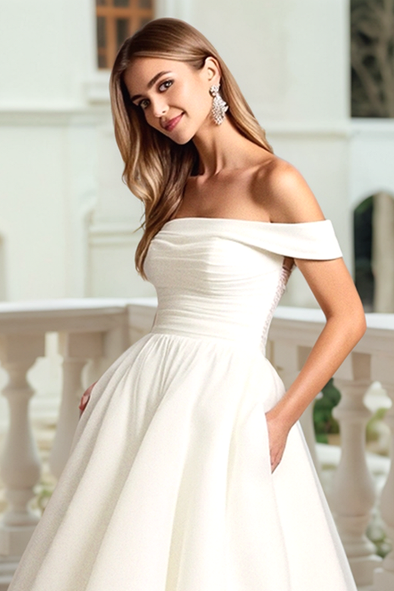 Load image into Gallery viewer, Ivory Organza A Line Off the Shoulder Sweep Train Wedding Dress