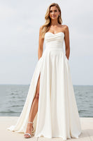 Load image into Gallery viewer, Ivory Sweetheart Sweep Train Boho Wedding Dress with Slit