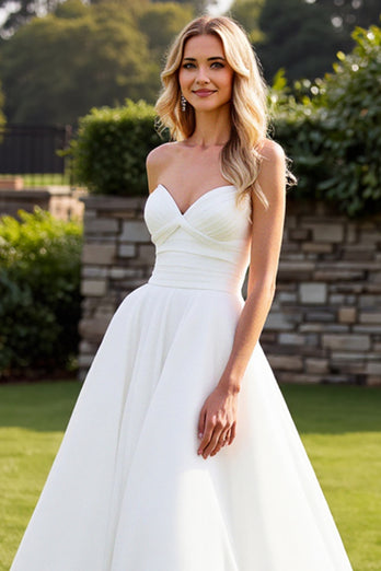 Simple Ivory Ball Gown Sweetheart Sweep Train Wedding Dress