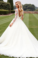 Load image into Gallery viewer, Ivory Organza Ball Gown Sweetheart Sweep Train Wedding Dress
