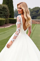 Load image into Gallery viewer, Ivory Organza Ball Gown Sweetheart Sweep Train Wedding Dress