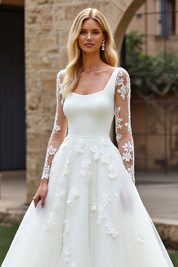 Ivory Organza Square Neck Sweep Train Ball Gown Wedding Dress with Lace