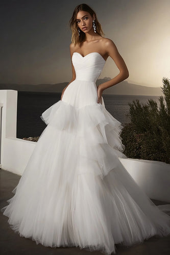 Ivory Tulle Sweetheart Sweep Train Ball Gown Wedding Dress