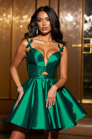 Load image into Gallery viewer, Dark Green A Line Spaghetti Straps Short Satin Homecoming Dress