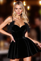Load image into Gallery viewer, Black A Line Spaghetti Straps Velvet Short Homecoming Dress with Feather