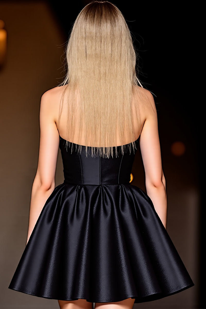 Load image into Gallery viewer, Black Satin A Line Halter Short Homecoming Dress