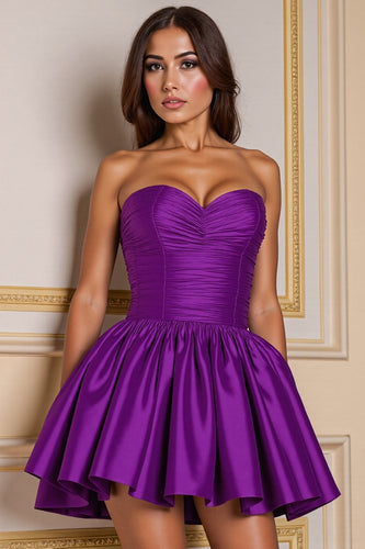 Dark Purple Ruched Sweetheart Short Satin Homecoming Dress