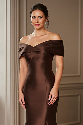 Brown Satin Mermaid Off the Shoulder Long Mother of the Bride Dress