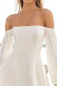 White A Line Satin Long Sleeves Short Graduation Dress