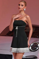 Load image into Gallery viewer, Black A Line Short Strapless Homecoming Dress with Ruffles