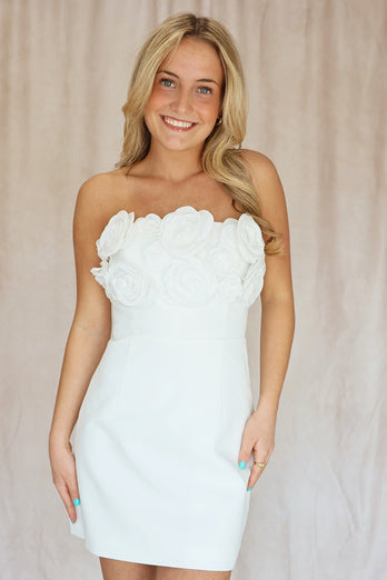 White Bodycon Strapless Short Homecoming Dress with 3D Flowers