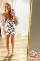Load image into Gallery viewer, Floral Black Bodycon Ruffled Short Homecoming Jumpsuit