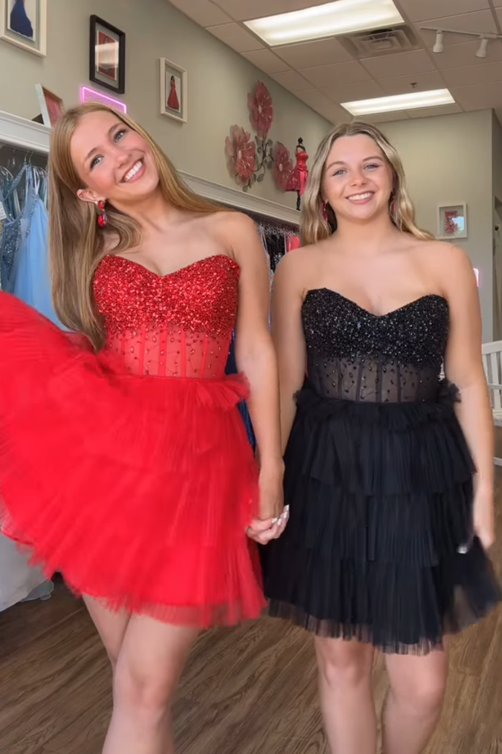 Sparkly Black A Line Tulle Beaded Short Corset Homecoming Dress